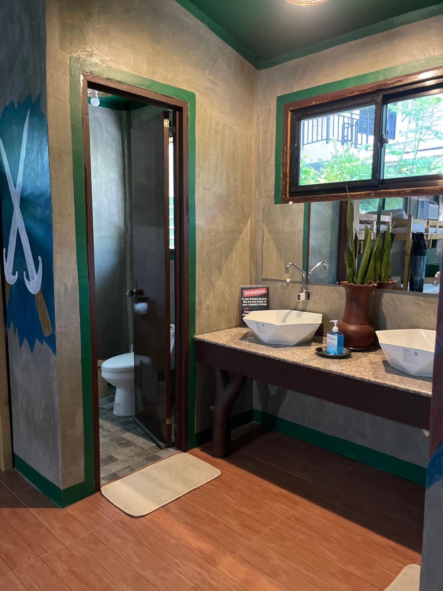 Chelle'S Guesthouse And Backpackers Сикихор Экстерьер фото