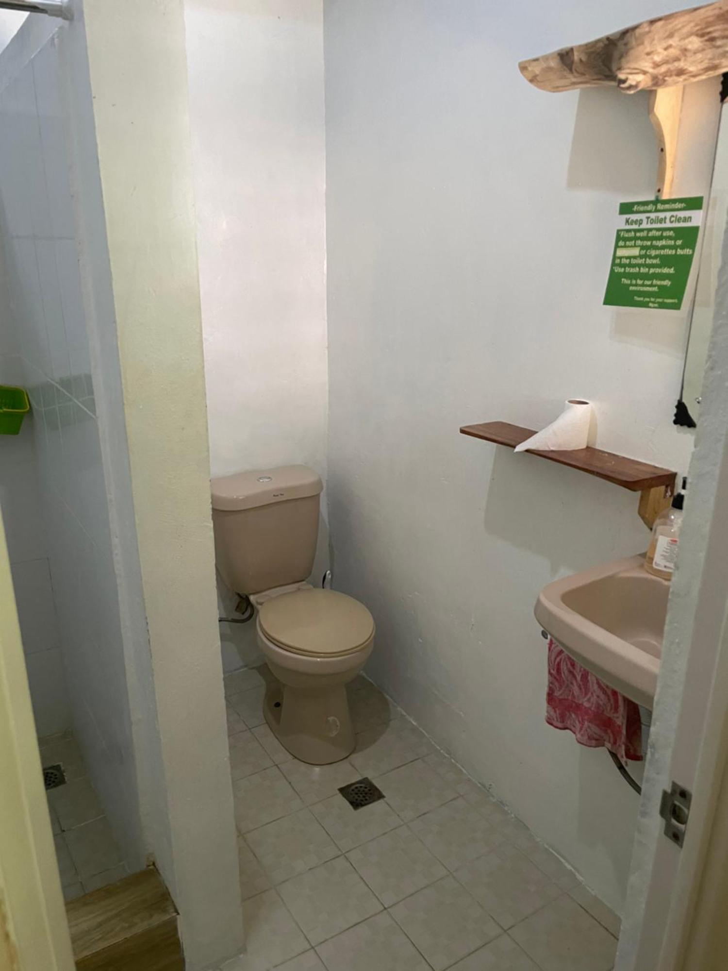 Chelle'S Guesthouse And Backpackers Сикихор Экстерьер фото