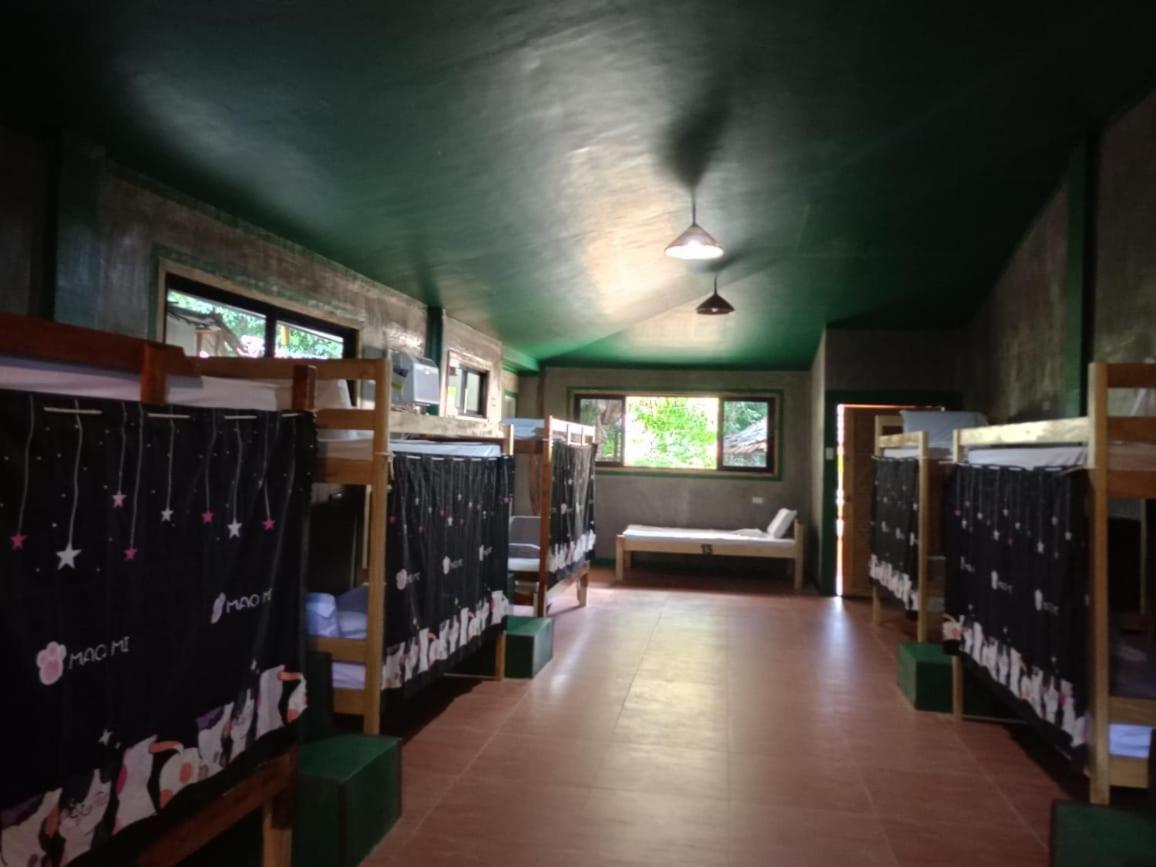 Chelle'S Guesthouse And Backpackers Сикихор Экстерьер фото